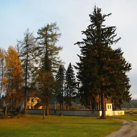 Zamecek Casa de hóspedes 3*